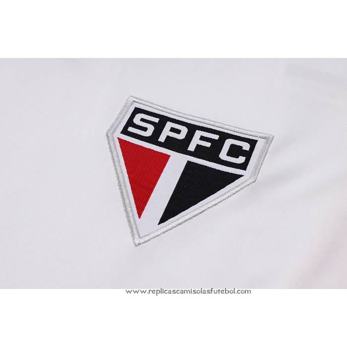 Fato de Treino
 Sao Paulo 2023-2024 Manga Curta
 Cinza
 - Calcas Curta

